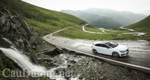 10 cung đường đẹp nhất thế giới