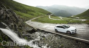 10 cung đường đẹp nhất thế giới